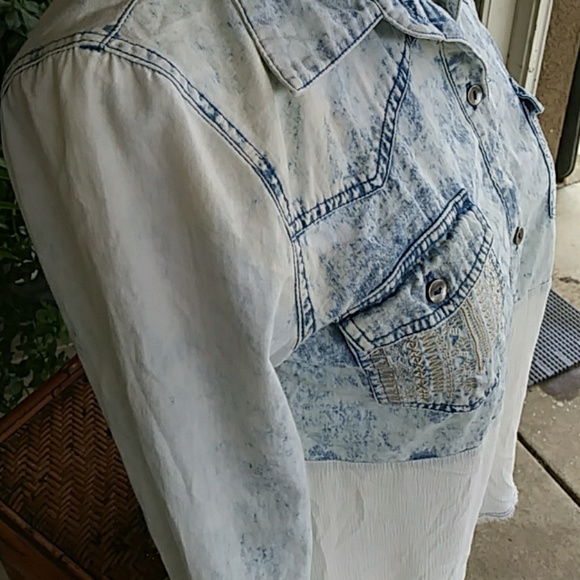 Miss Me faded demin blouse - Picture 3 of 4