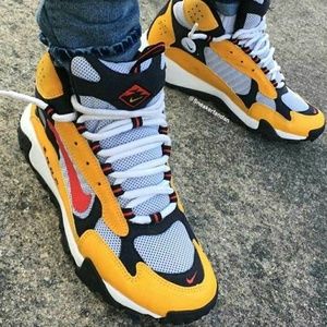 Meet your Posher, Barry