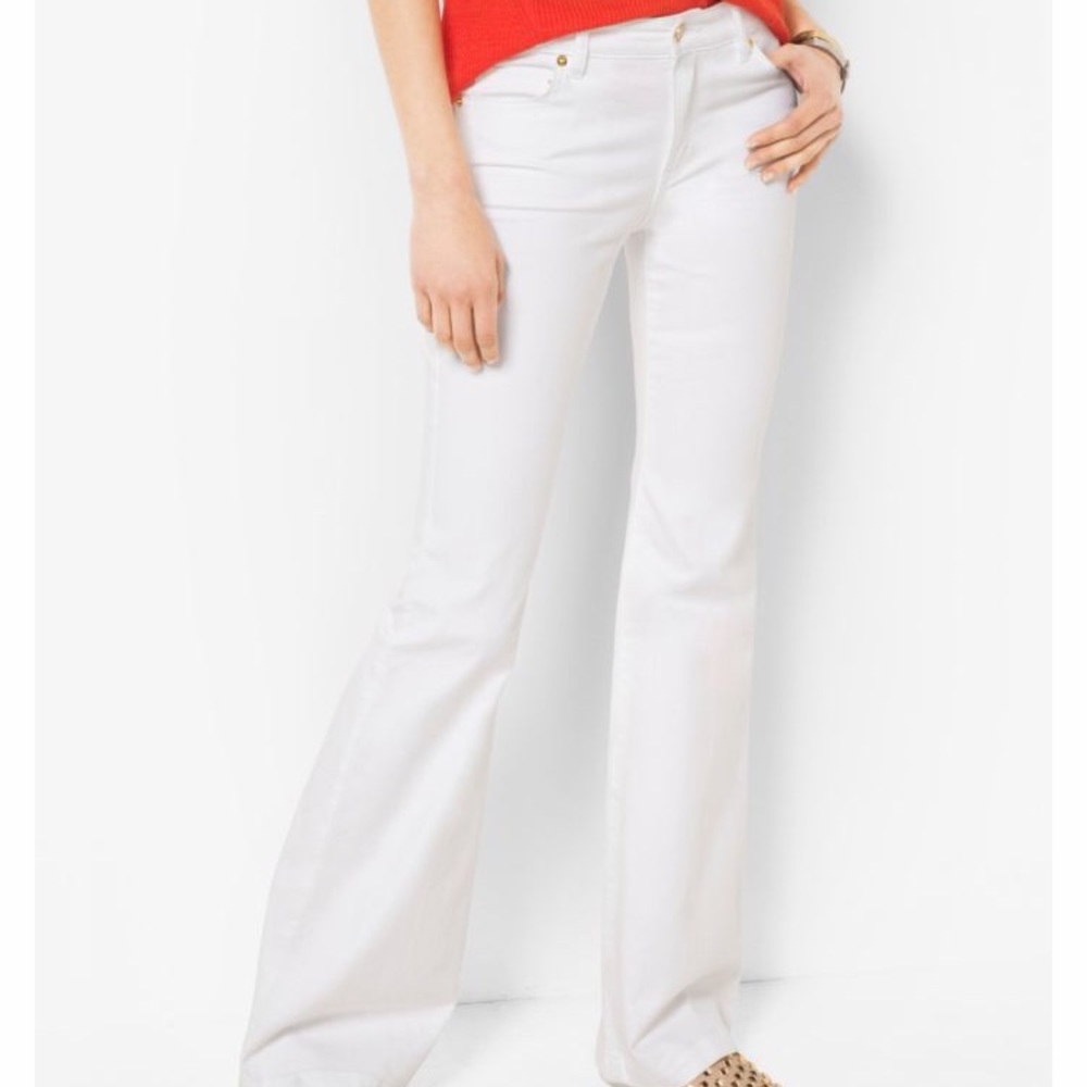 🌨 Michael Kors Selma Flare Jeans ☁️