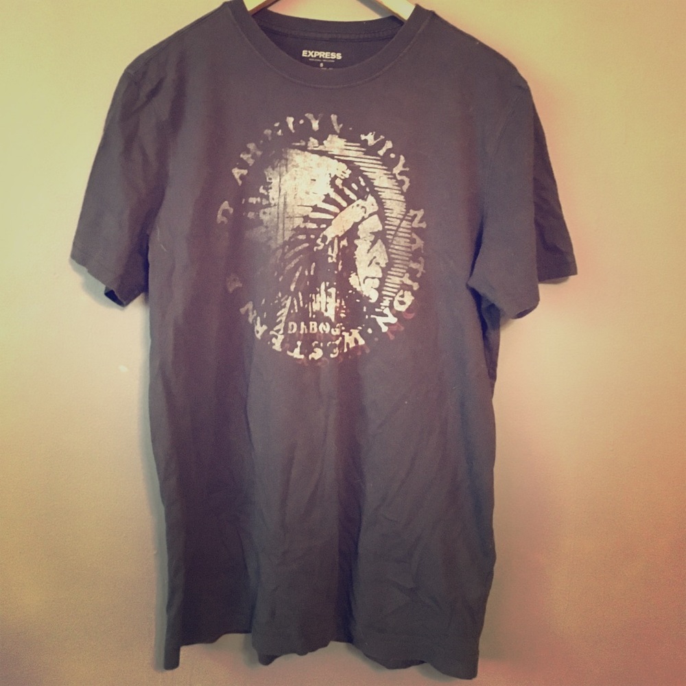 Indian head graphic tee