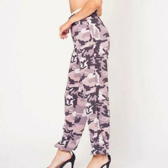 Camo Joggers - Picture 5 of 5