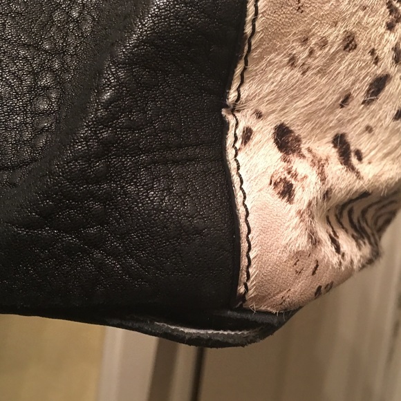 VNCE CAMUTO Leather purse - Picture 7 of 8