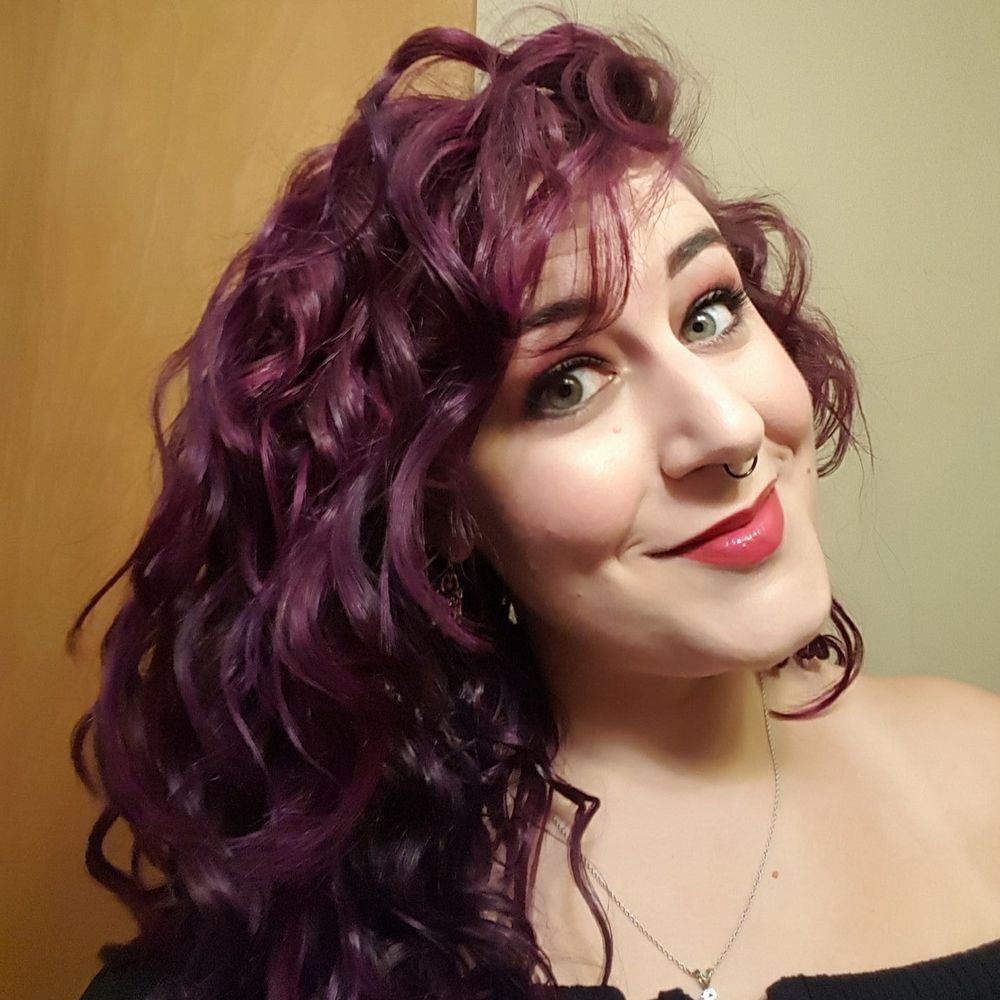 Meet your Posher, Denise