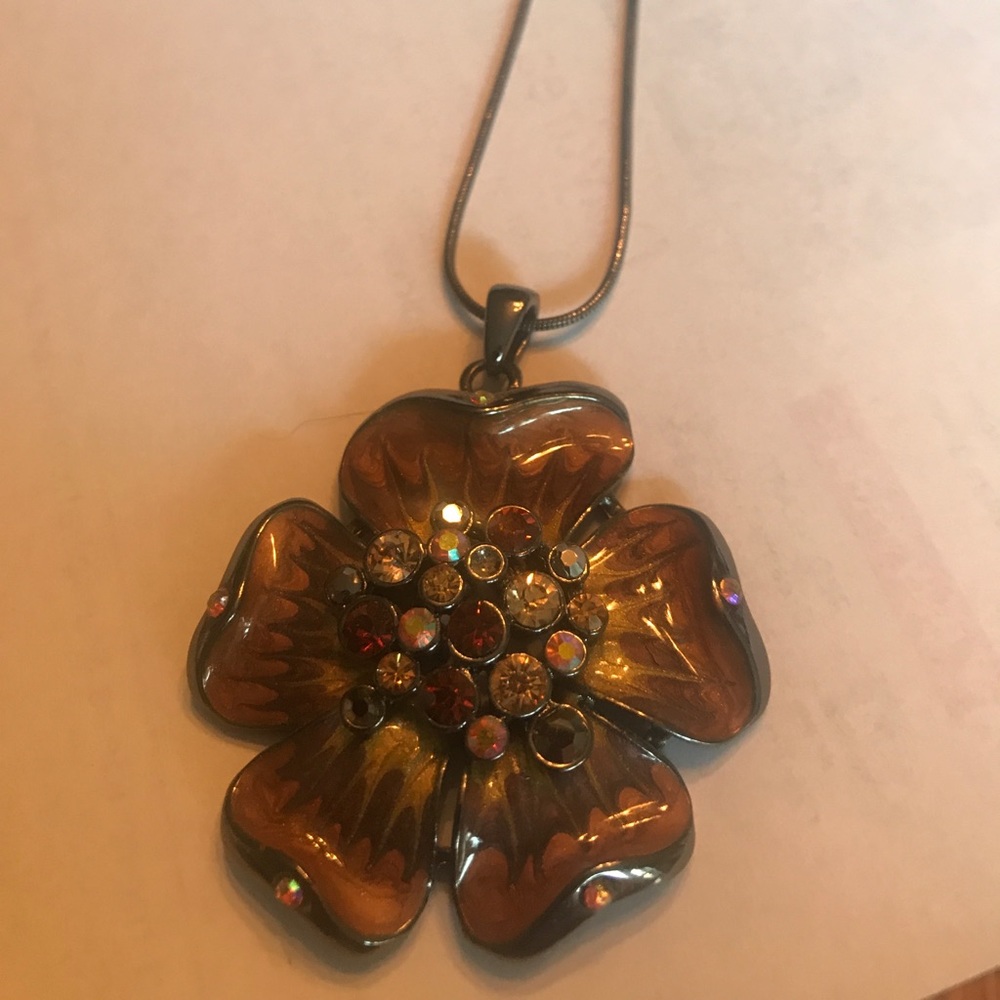 Brown Flower Necklace