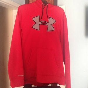 Hooded sweater