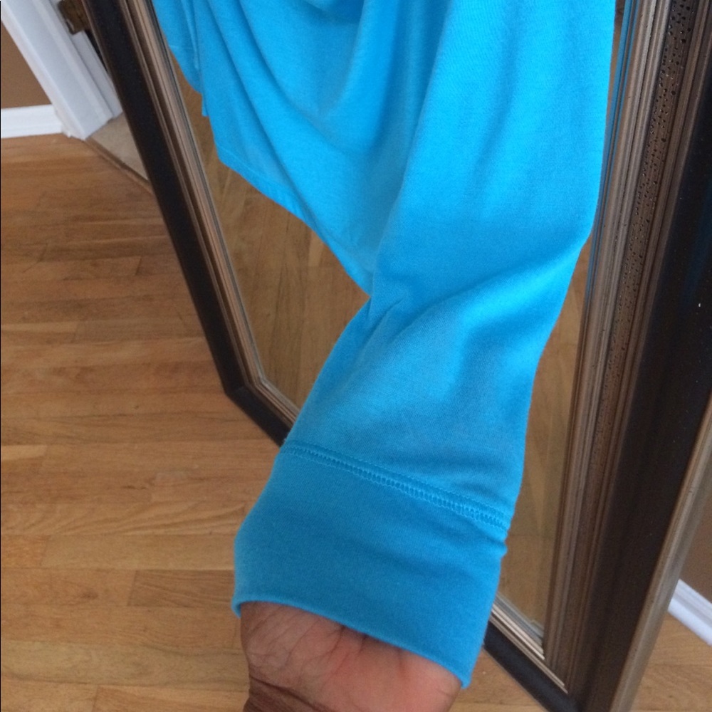 Top - Picture 3 of 3