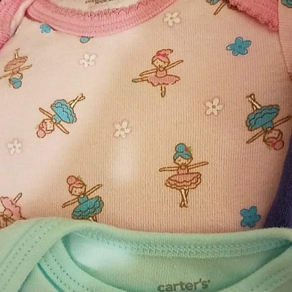 🔴Newborn 6 Piece Onesie Bundle - Picture 5 of 8