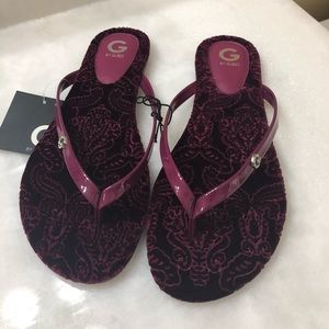 NWT! Guess Velvet Flip Flops