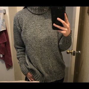 COZY VINTAGE SWEATER