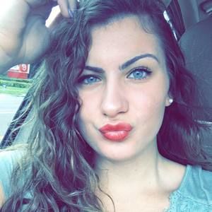 Meet your Posher, Terri