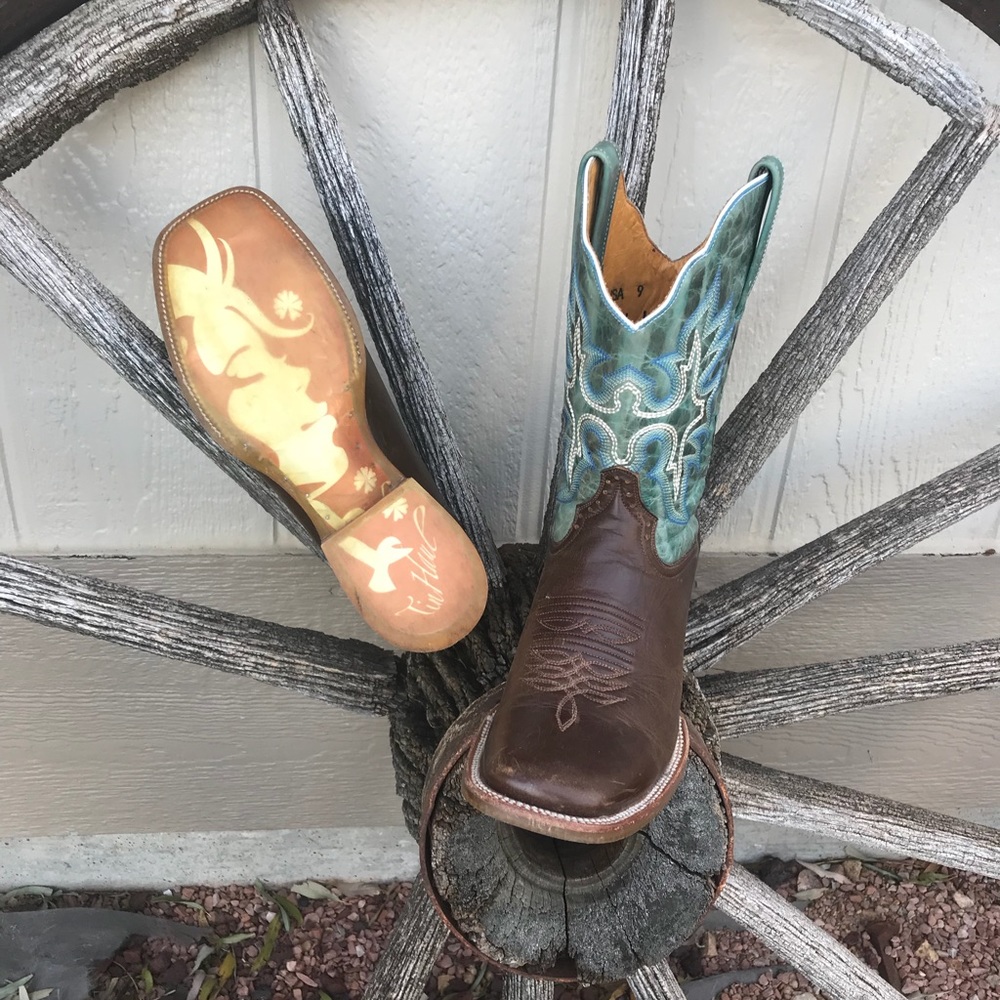 Tin Haul Cowboy Boots Size 9 Women’s