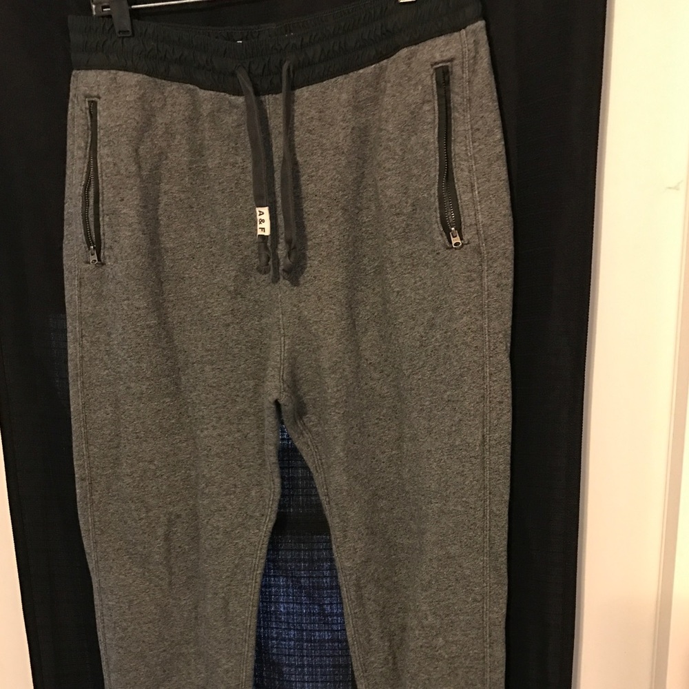 Abercrombie men's sweat pants size Large
