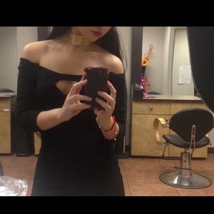 Vintage shop Off the shoulder bodycon midi dress