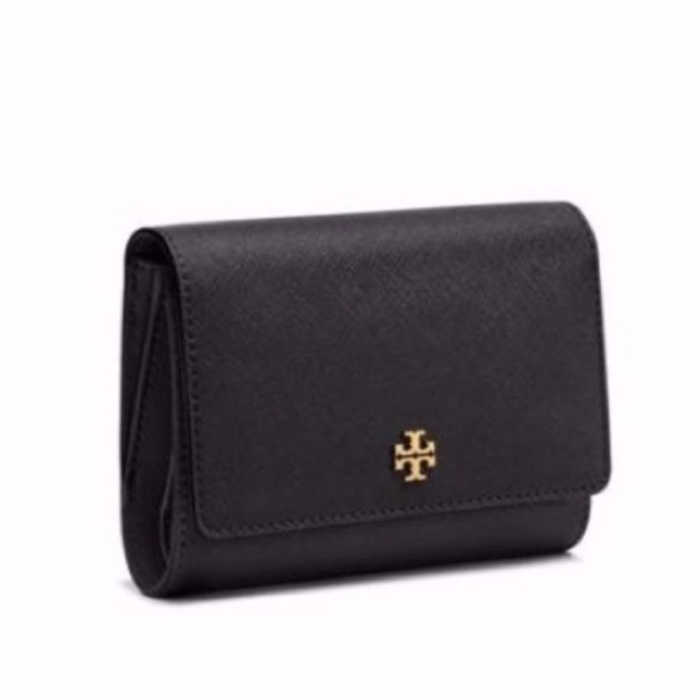 Tory Burch Robinson wallet ❤️