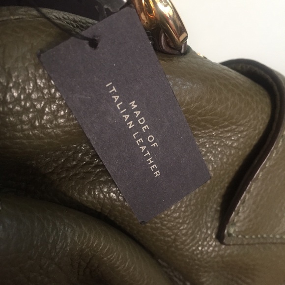 Banana republic LEATHER cross body - Picture 4 of 6