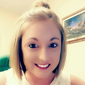 Meet your Posher, Whitney