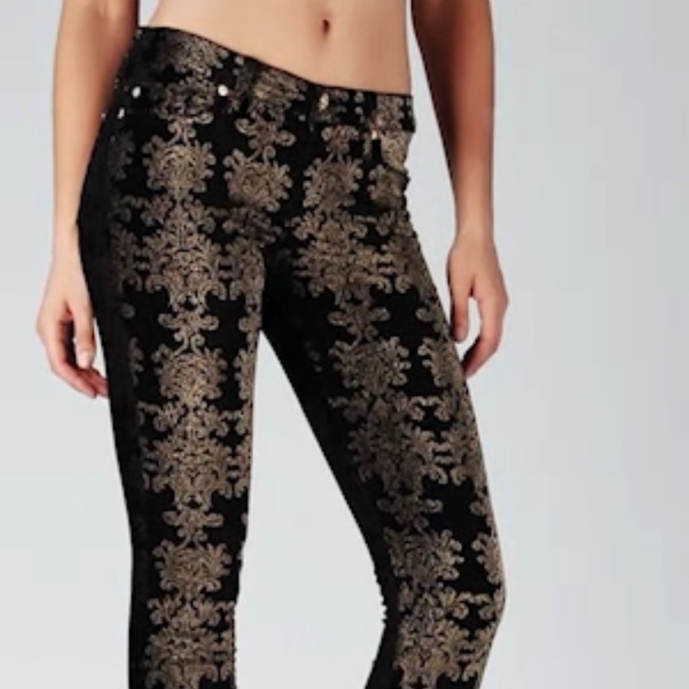 7 for all Mankind Black Velvet Pants ⚜️