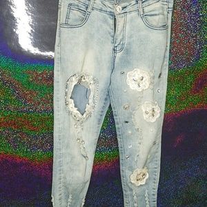 Cropped Deco Light Denim Jeans
