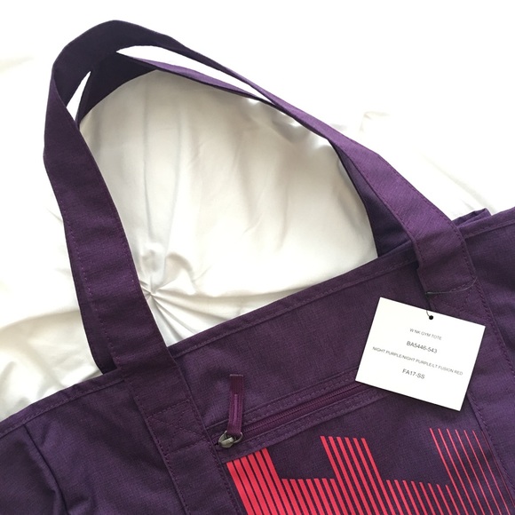 Nike Tote Bag - Picture 3 of 7