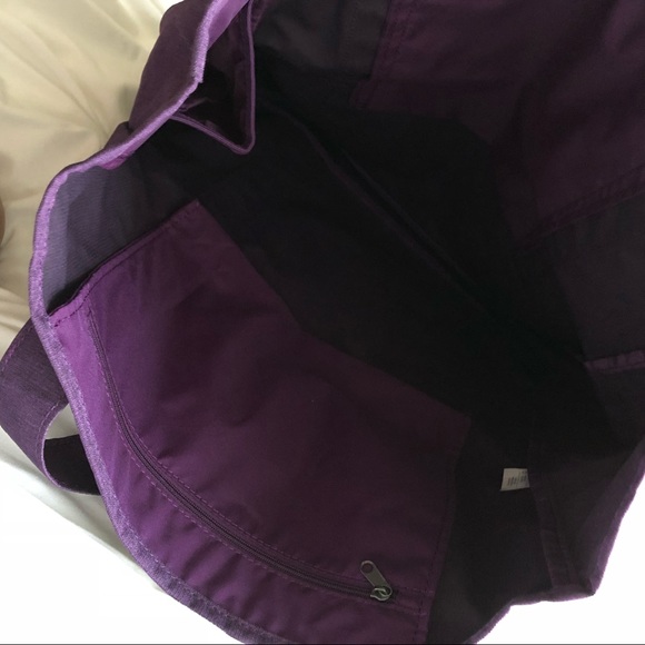 Nike Tote Bag - Picture 7 of 7