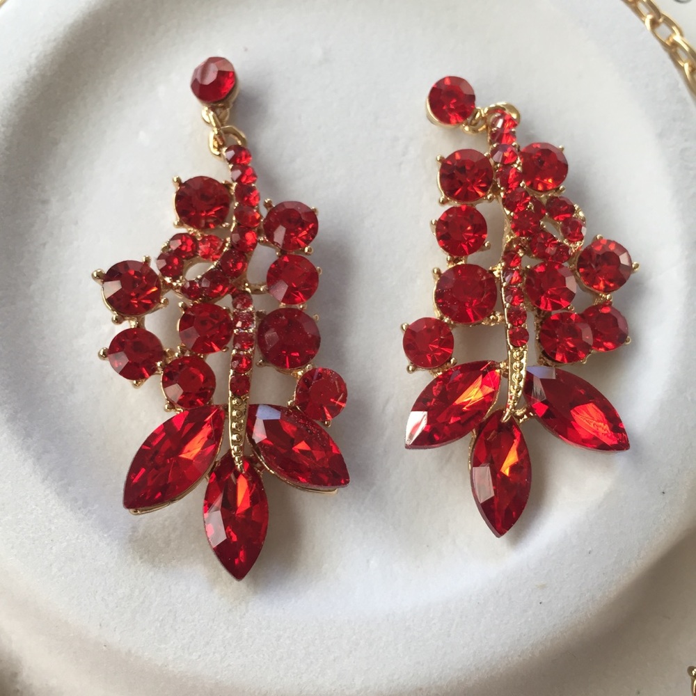 🚫SOLD🚫 🌸HP🌸 Candy Apple Statement Necklace & Earrings - Picture 3 of 7