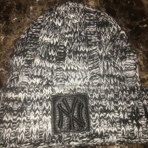NY Yankees Beanie