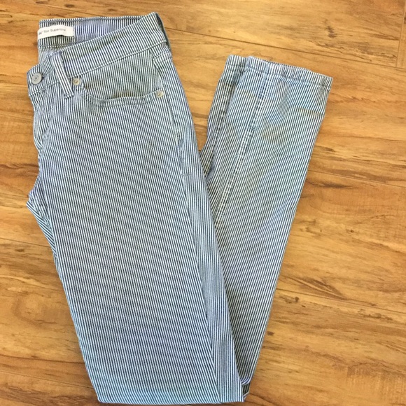 Levi's Denim - 🍃Vintage Pinstriped Levi’s Jeans🍃Waist 25 “🍃