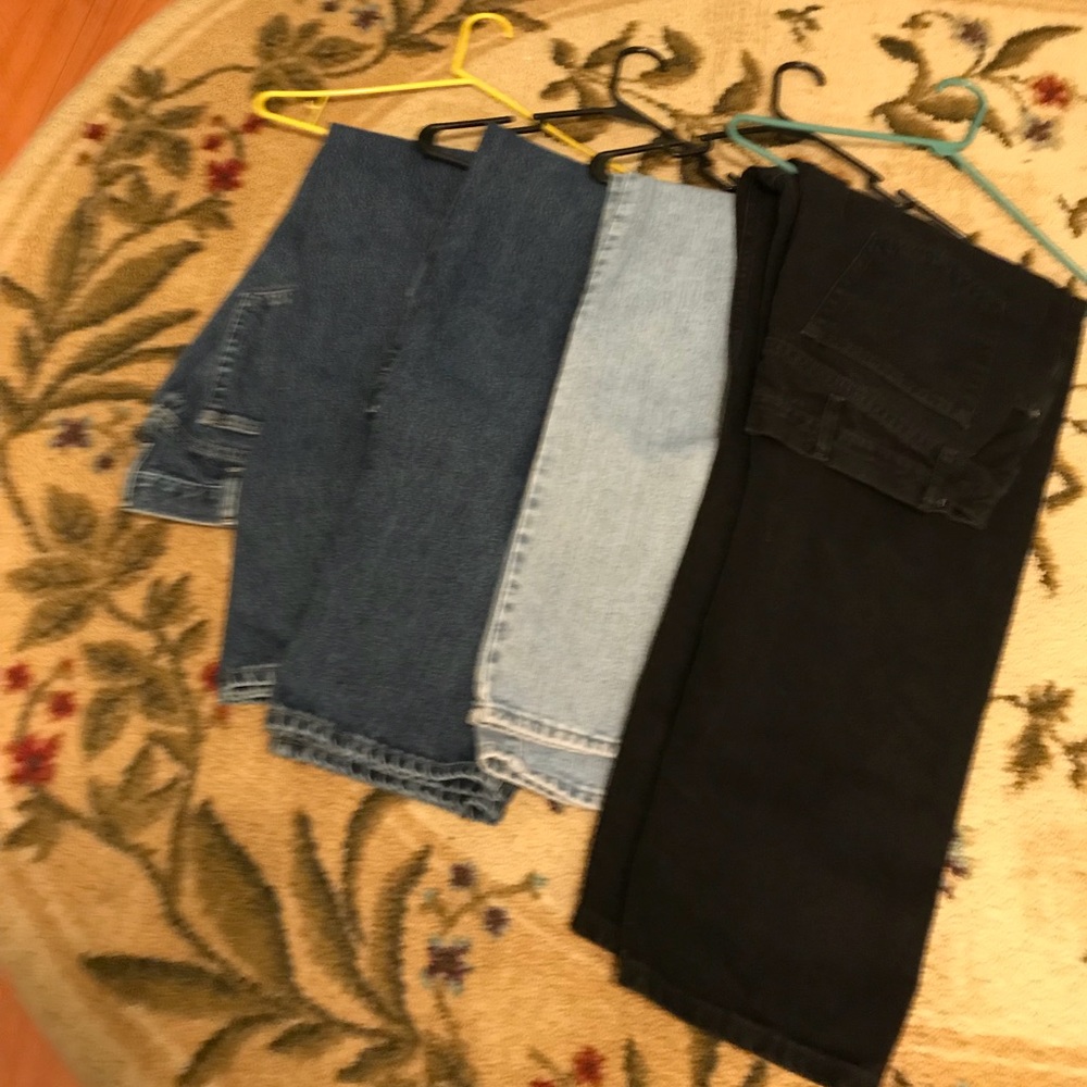 4 Pair men’s Wranglers