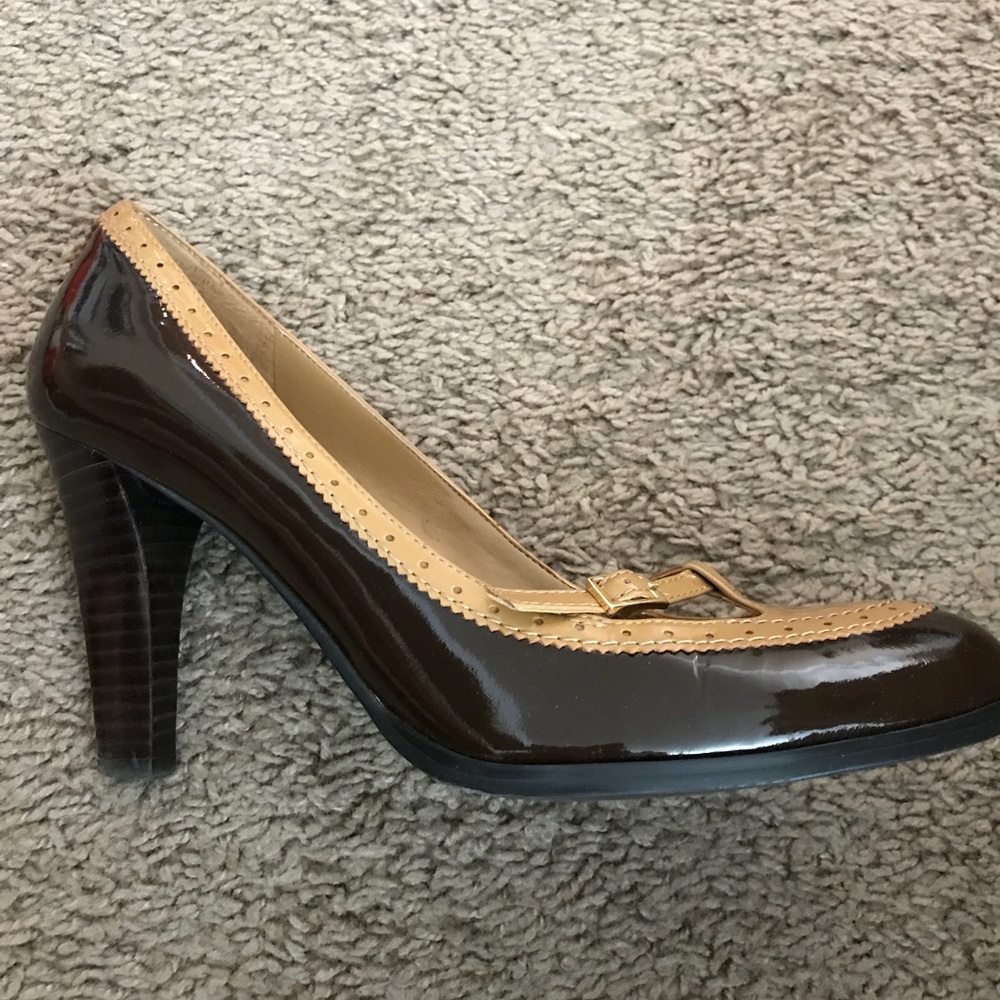 Lauren by Ralph Lauren tan/brown shoe