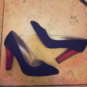 Diane Von Furstenberg pumps