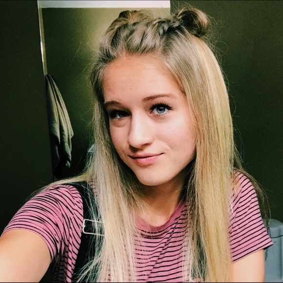 Meet your Posher, Alexa - Picture 1 of 1