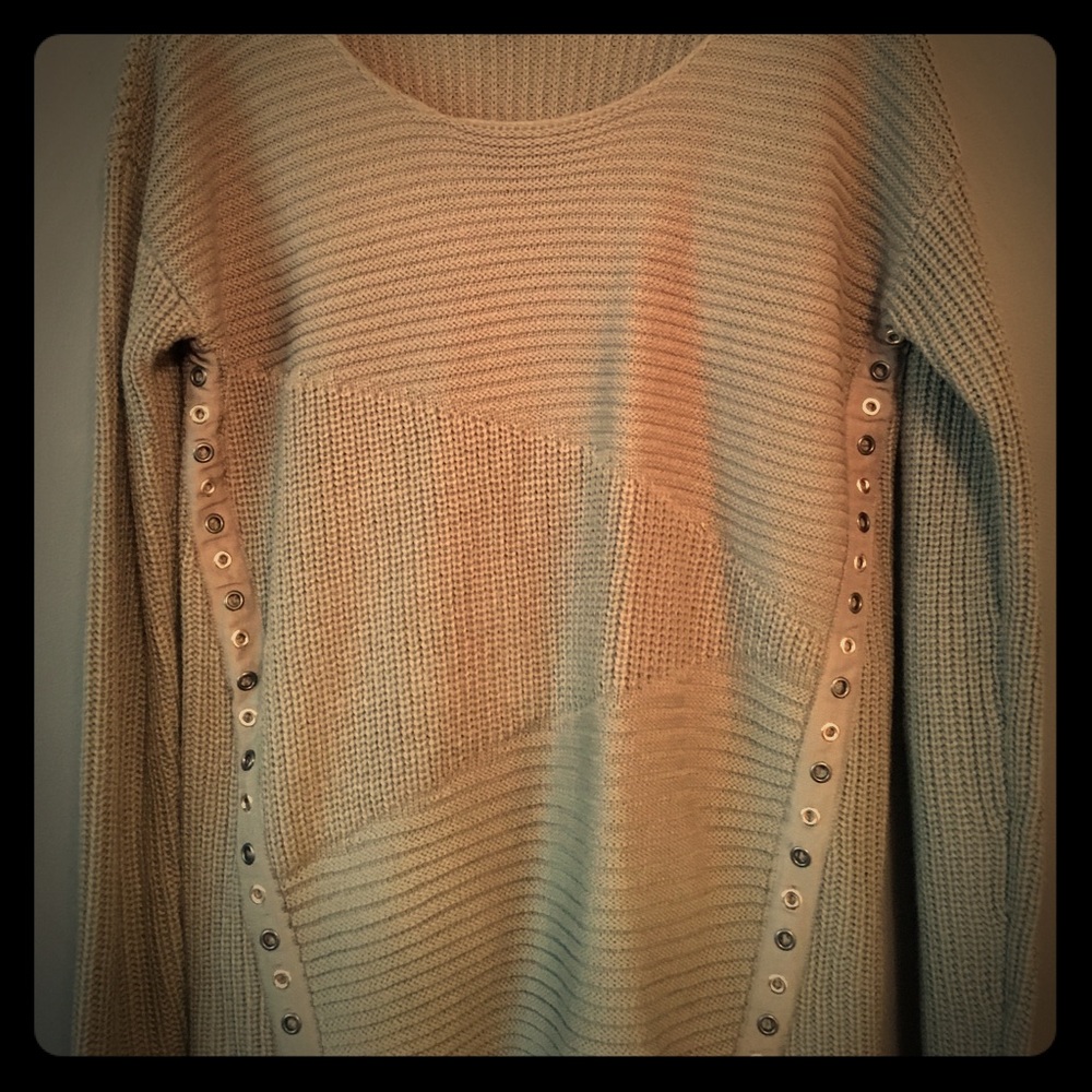 Olive knit sweater - Picture 2 of 3