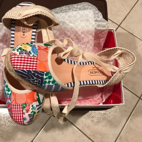 Coach Shoes - Coach kerrie patchwork HMW 2.5 inch heel