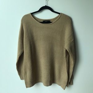 NWOT Chunky oversized knit sweater