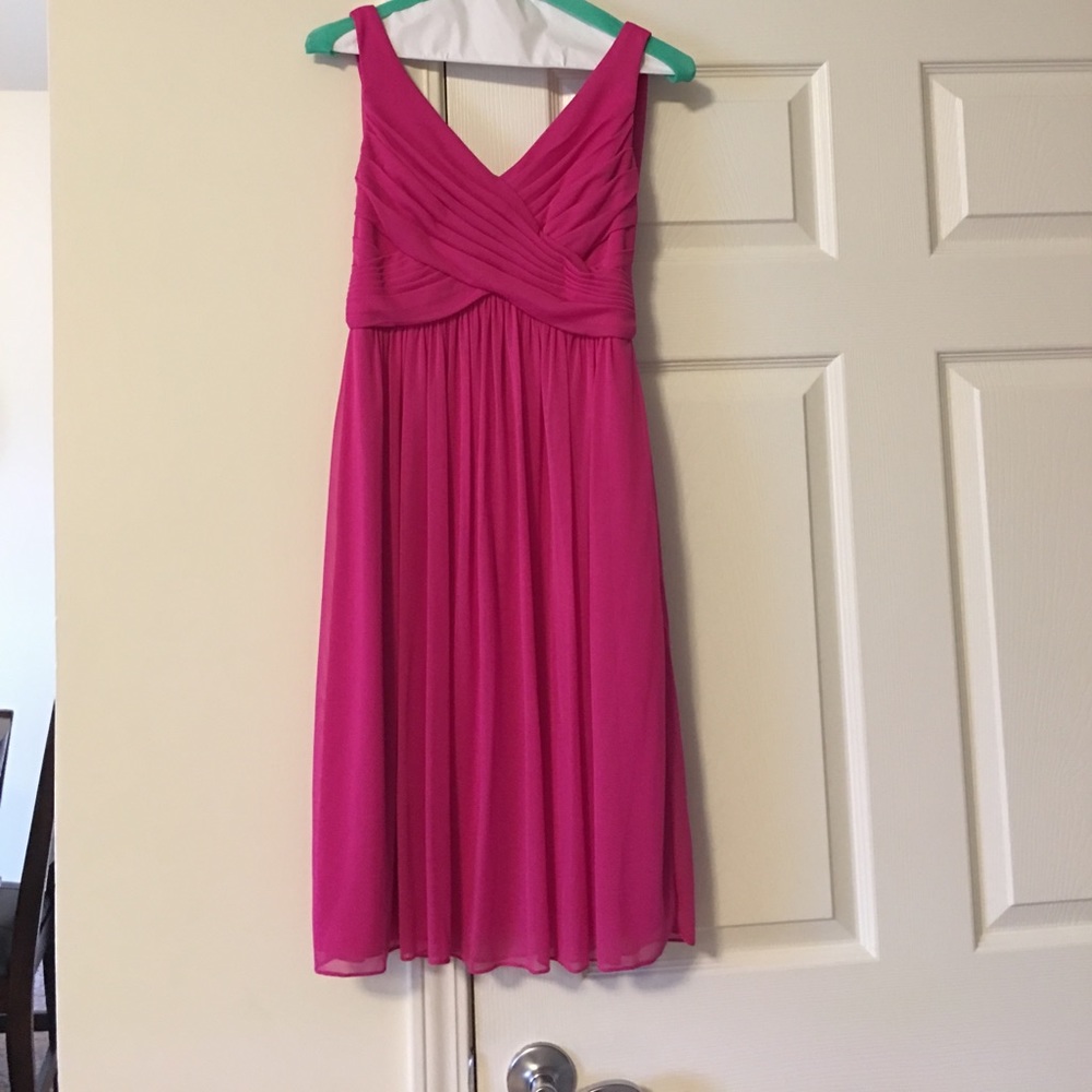 Bridesmaid dress. Pink.