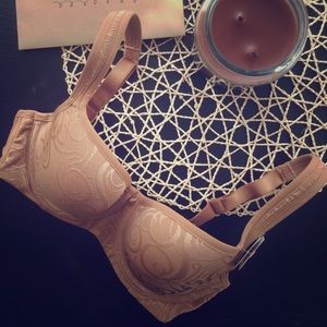 Essential Bodywear The Toffee Jacquard Lace Abbie