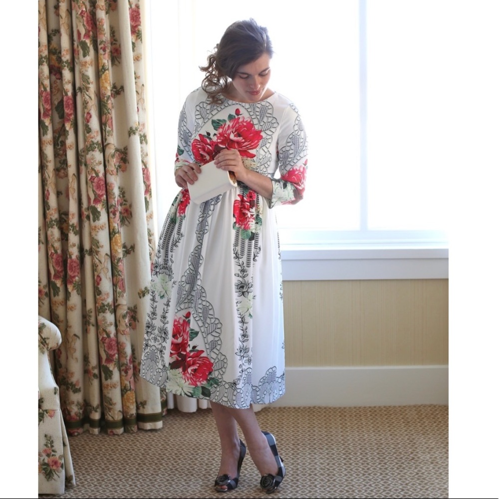 Dainty Jewell’s Garden Soirée Dress