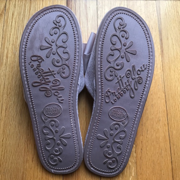 Pretty You “Elodie” Slippers - Picture 4 of 4