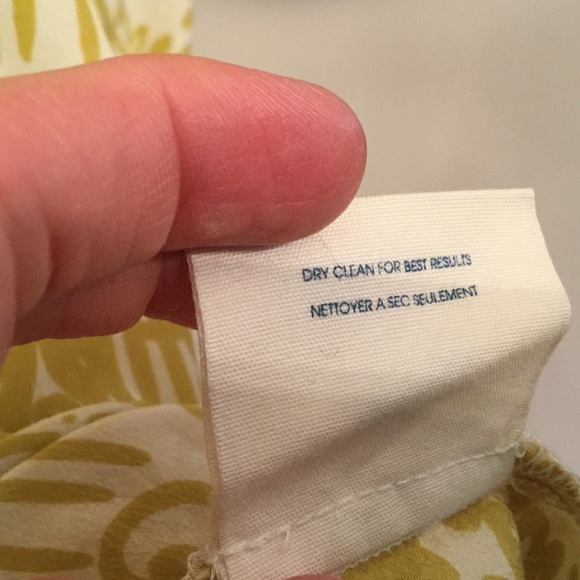 Stunning top from Anthropologie. - Picture 6 of 6