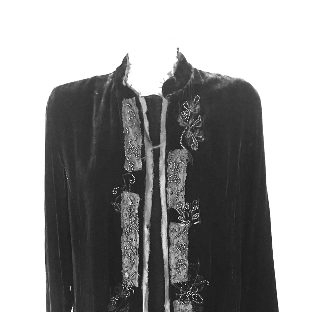 NWT Chicos Sz 1 Black Velvet Goth Jacket Reg Sz 8