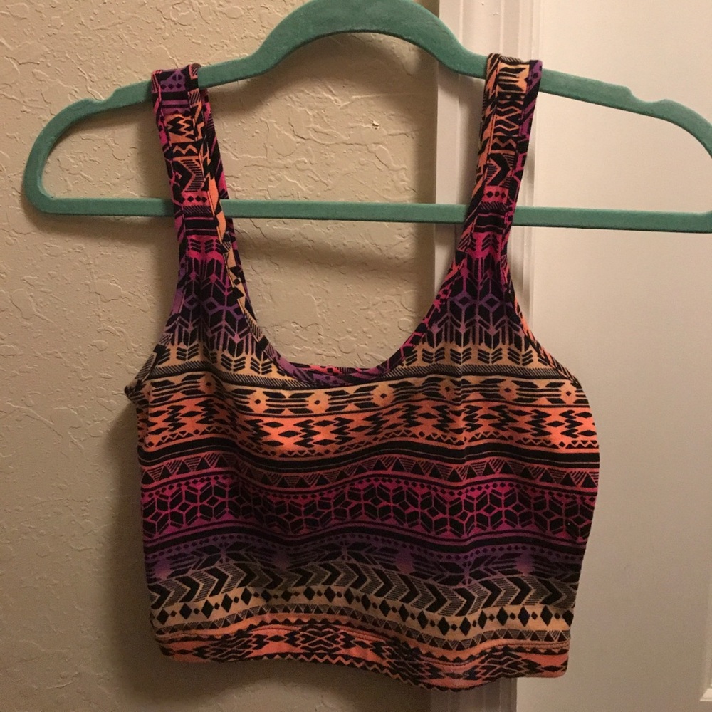 Crop top
