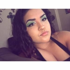 Meet your Posher, Alysa