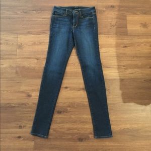 Joes jeans "the skinny" mid rise jeans size 26