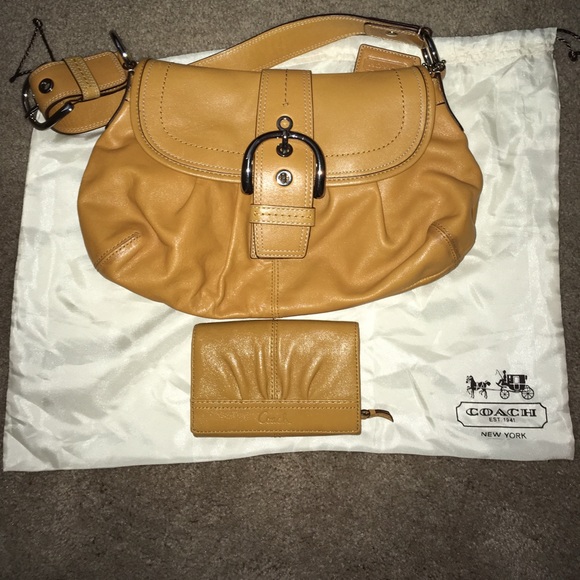 Coach Handbags - Carmel Coach matching wallet & Purse