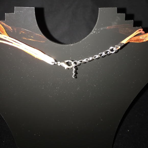 New Glass Heart Necklace Gift Boxed - Picture 5 of 5