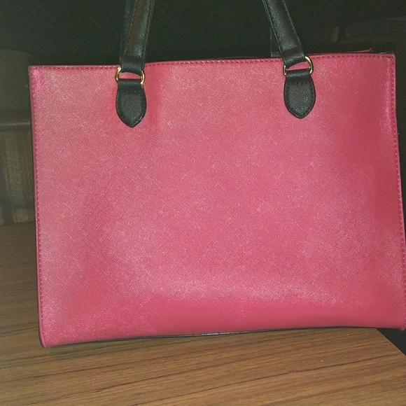 Betsey johnson hand bag - Picture 3 of 3