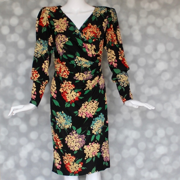 🔺SOLD🔺 🌟VINTAGE🌟Ungaro 1980s Gathered Long-Sleeve Dress - Picture 3 of 6