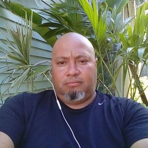 Meet your Posher, Javier