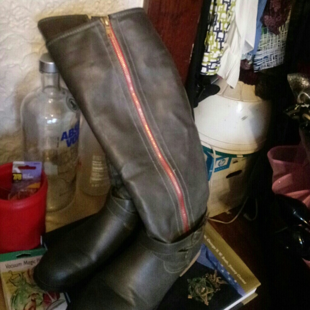 Over knee boots