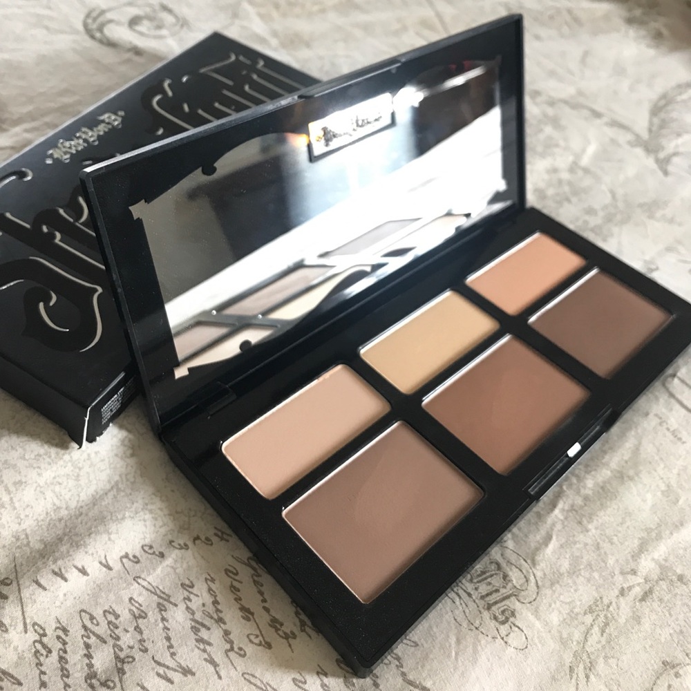 Kat Von D shade + light contour palette